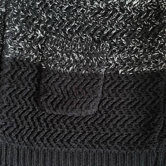 Hot & Delicous Open Knit Long Sweater Cardigan Ombre White Black, Sizes M/L - Picture 8 of 8